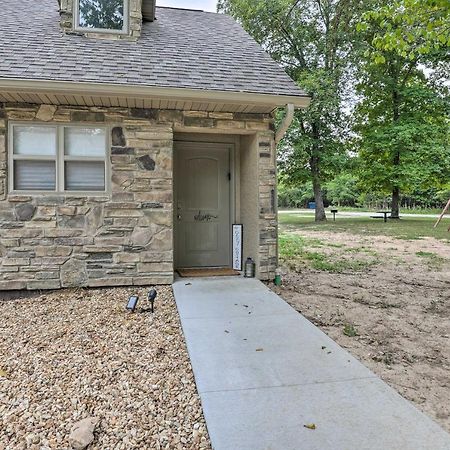 The Cozy Cottage With Lake Taneycomo Access! Branson Exterior foto