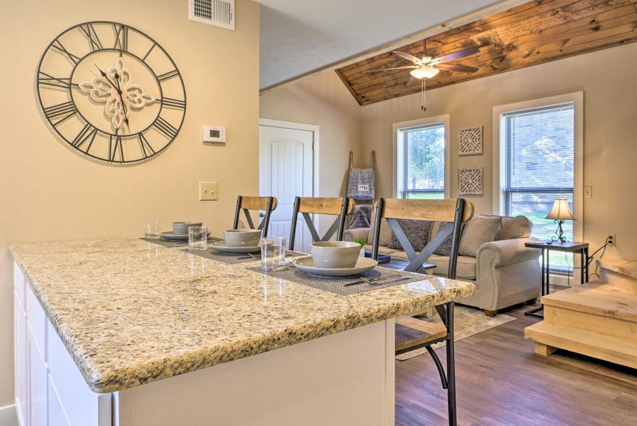 The Cozy Cottage With Lake Taneycomo Access! Branson Exterior foto