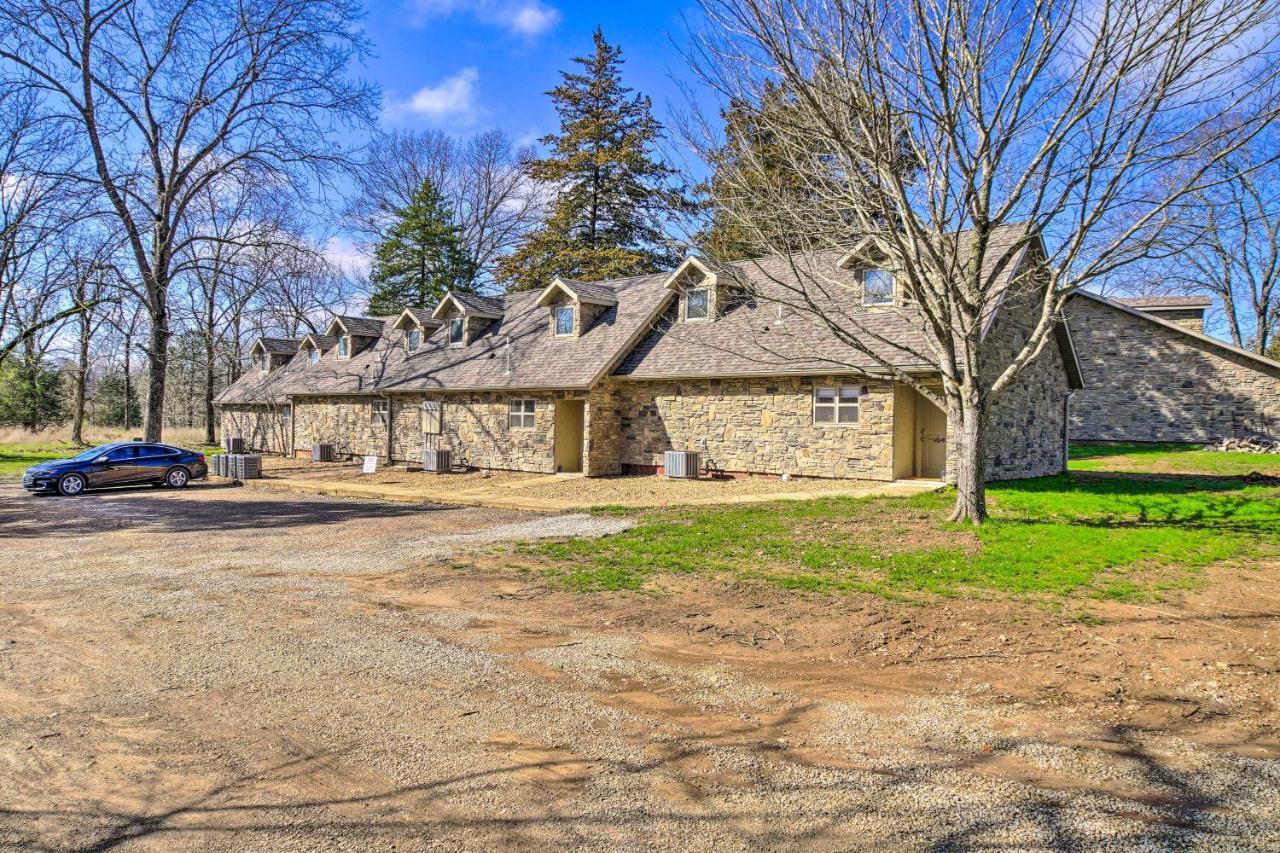 The Cozy Cottage With Lake Taneycomo Access! Branson Exterior foto