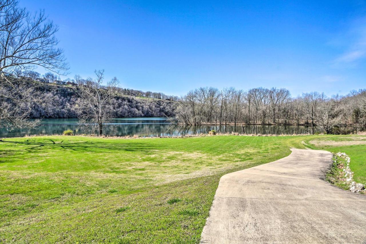 The Cozy Cottage With Lake Taneycomo Access! Branson Exterior foto